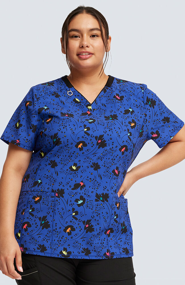 Cute print scrub on sale tops