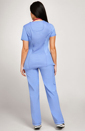 Today's Outfit of the Day features Infinity Scrubs by Cherokee Uniforms!  #OOTD #Fashion #InfiniteMovement